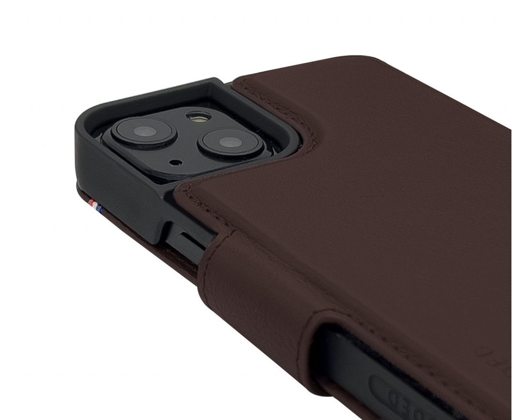 Decoded Leather Wallet Case för iPhone 14 Brun